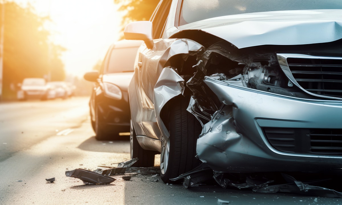 ¿Qué hacer si tienes un accidente con tu coche con un seguro por meses?